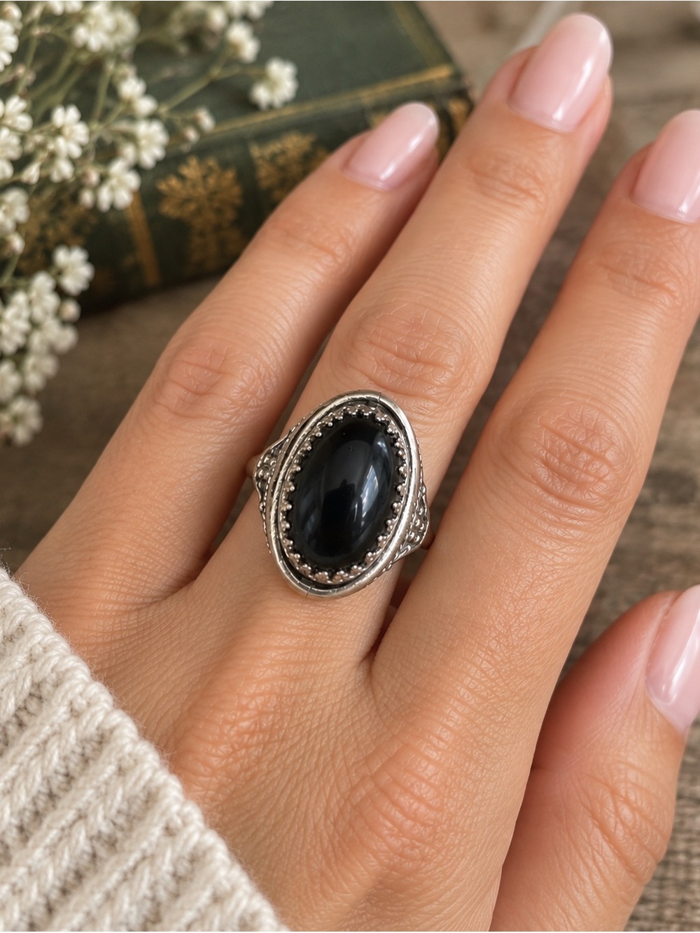 Vintage 1970s Mood Ring Black Oval Cabochon Ornate Silver Tone PAT. 302915